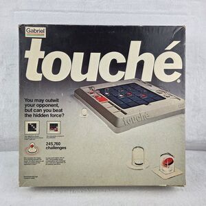 Vintage Touche Magnetic Flip Strategy Board Game 1977 COMPLETE Gabriel  #78382